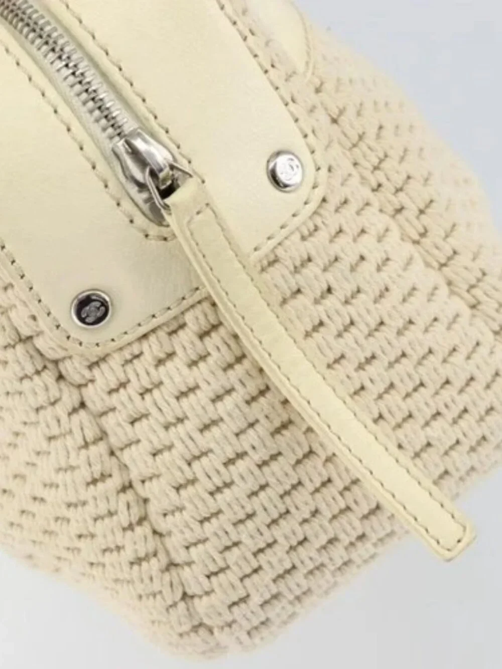 CHANEL Tote Bag Canvas Leather White Silver CC Auth BA8037